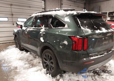 2023 Kia Sorento X-Line Sx Prestige z USA, uszkodzony, nr VIN 5XYRKDLF5PG159612